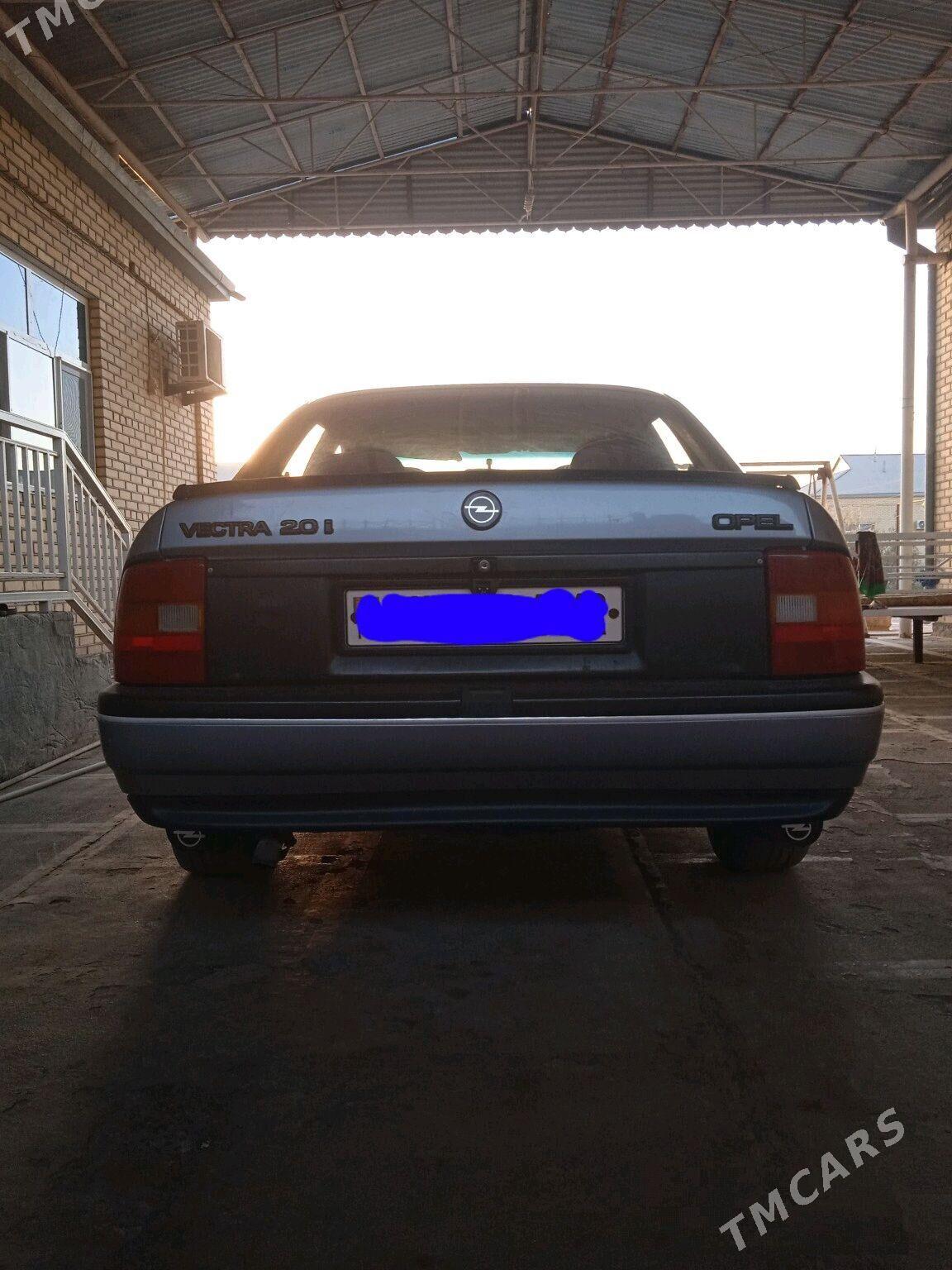 Opel Vectra 1990 - 35 000 TMT - Векильбазар - img 2