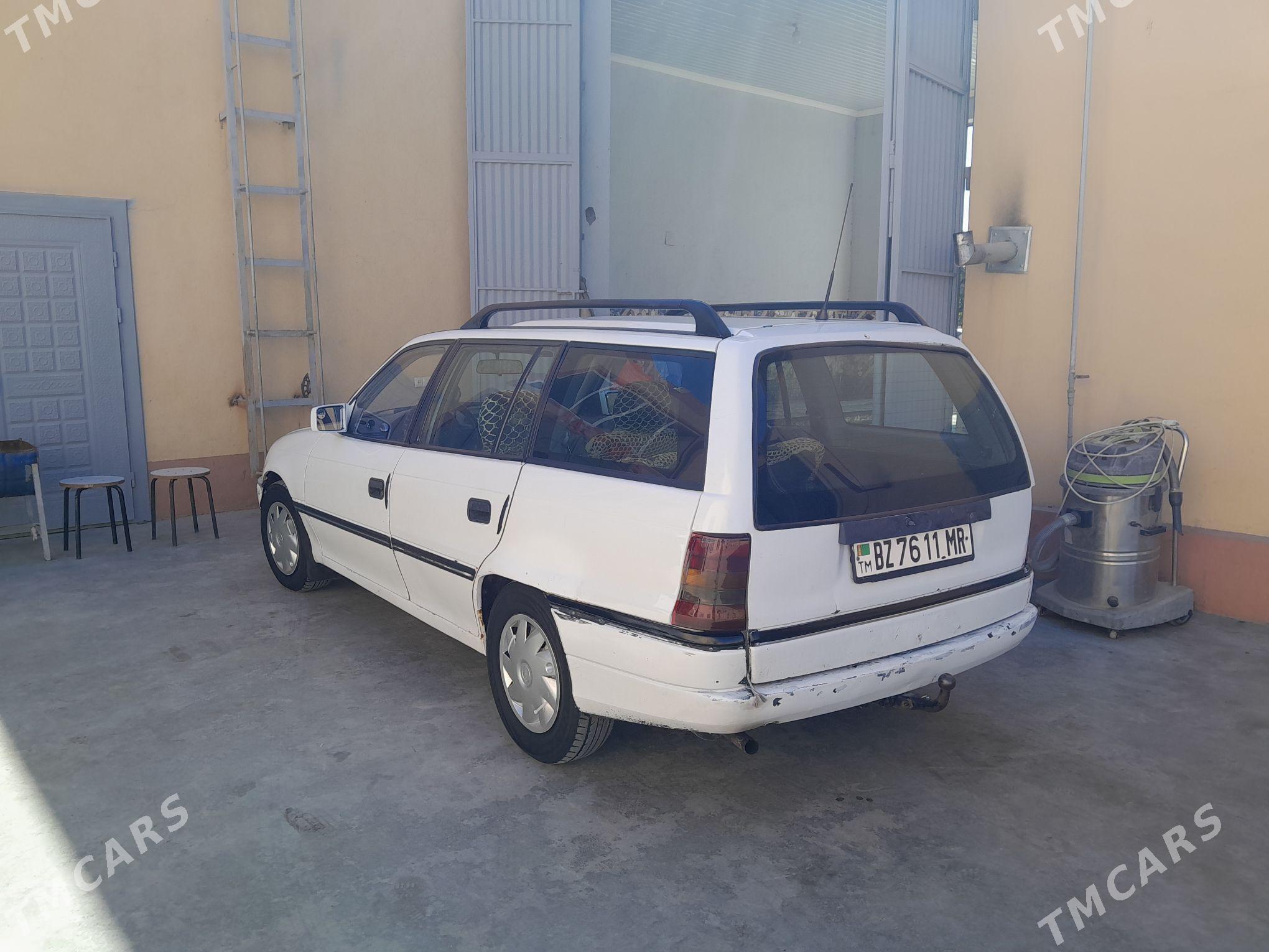Opel Astra 1992 - 32 000 TMT - Мары - img 7