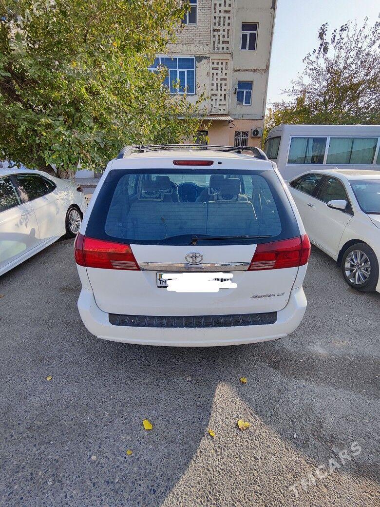 Toyota Sienna 2005 - 218 000 TMT - Aşgabat - img 2