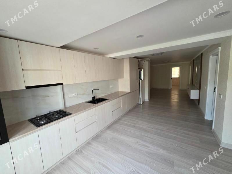 ПРОДАЁТСЯ КВАРТИРА - Туркменбаши - img 8