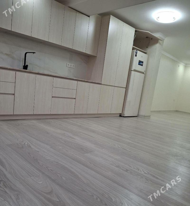 ПРОДАЁТСЯ КВАРТИРА - Туркменбаши - img 4