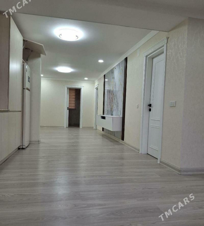 ПРОДАЁТСЯ КВАРТИРА - Туркменбаши - img 5