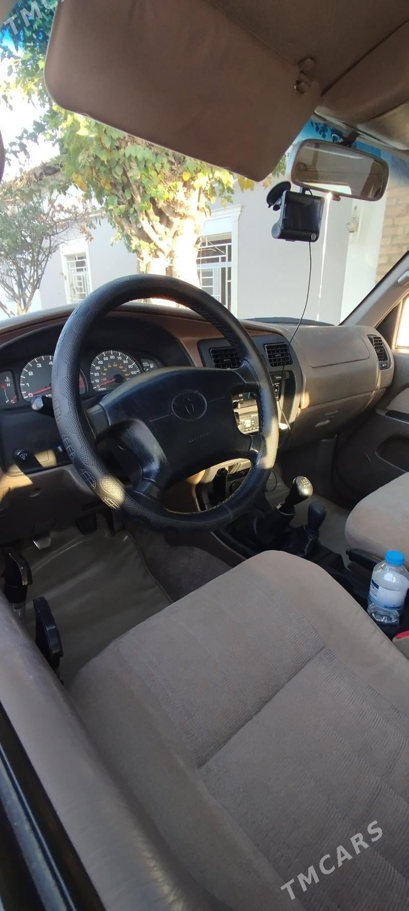 Toyota 4Runner 1999 - 130 000 TMT - Дашогуз - img 6
