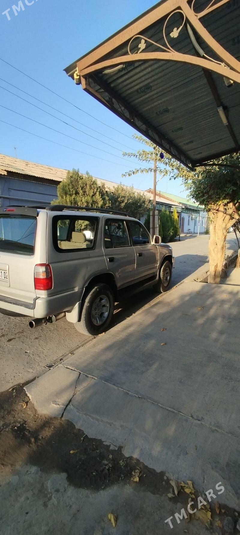 Toyota 4Runner 1999 - 130 000 TMT - Дашогуз - img 5