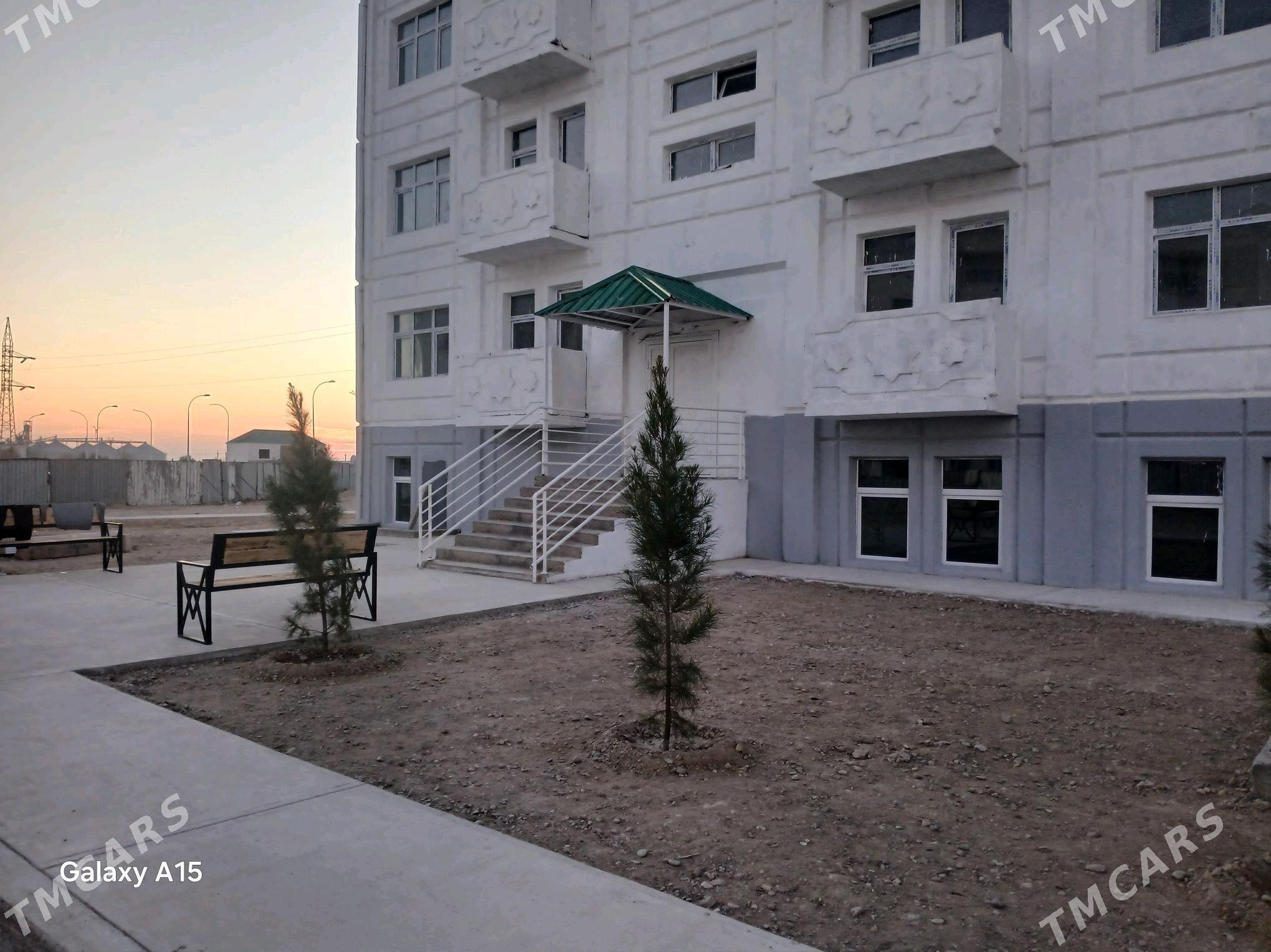 Satlyk jay - Балканабат - img 2