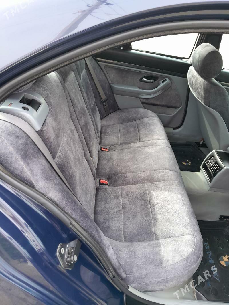 BMW E39 1998 - 105 000 TMT - Туркменбаши - img 8