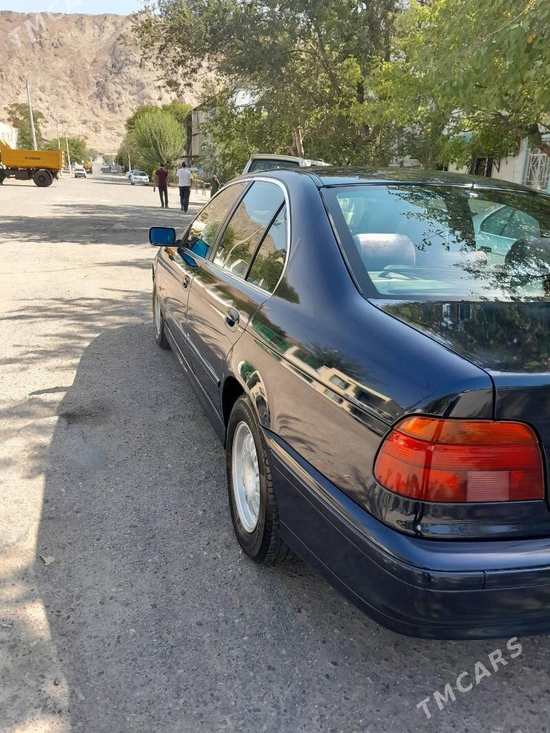 BMW E39 1998 - 105 000 TMT - Туркменбаши - img 4