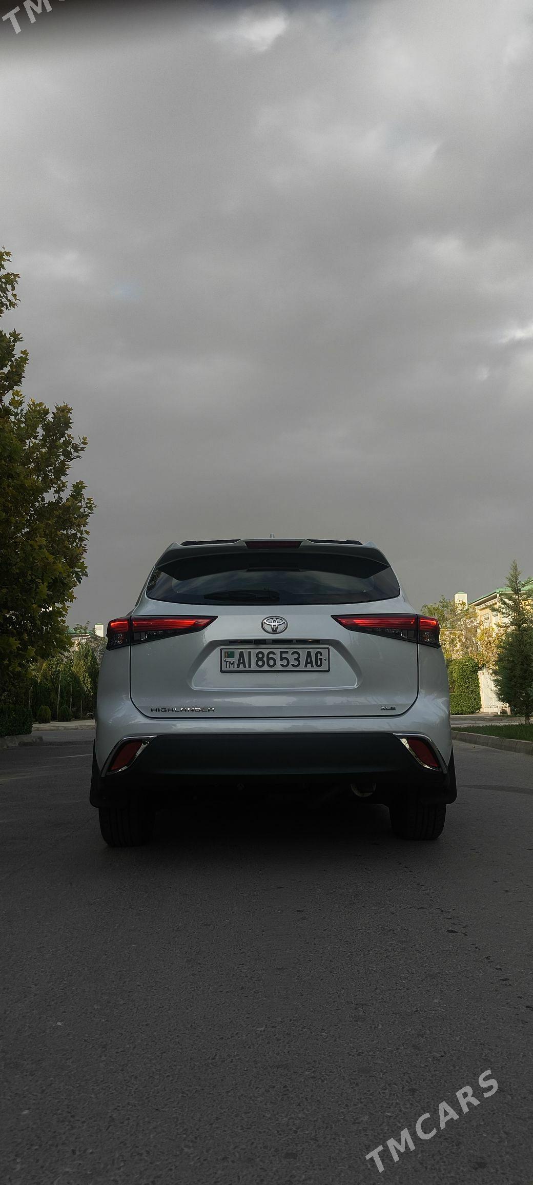 Toyota Highlander 2022 - 520 000 TMT - Aşgabat - img 3