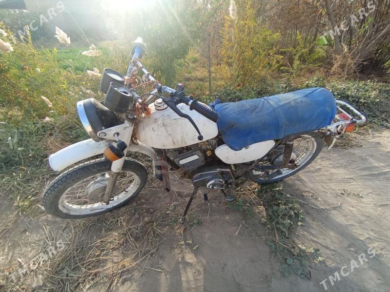 Iž Planeta 2012 - 5 000 TMT - Türkmengala - img 2