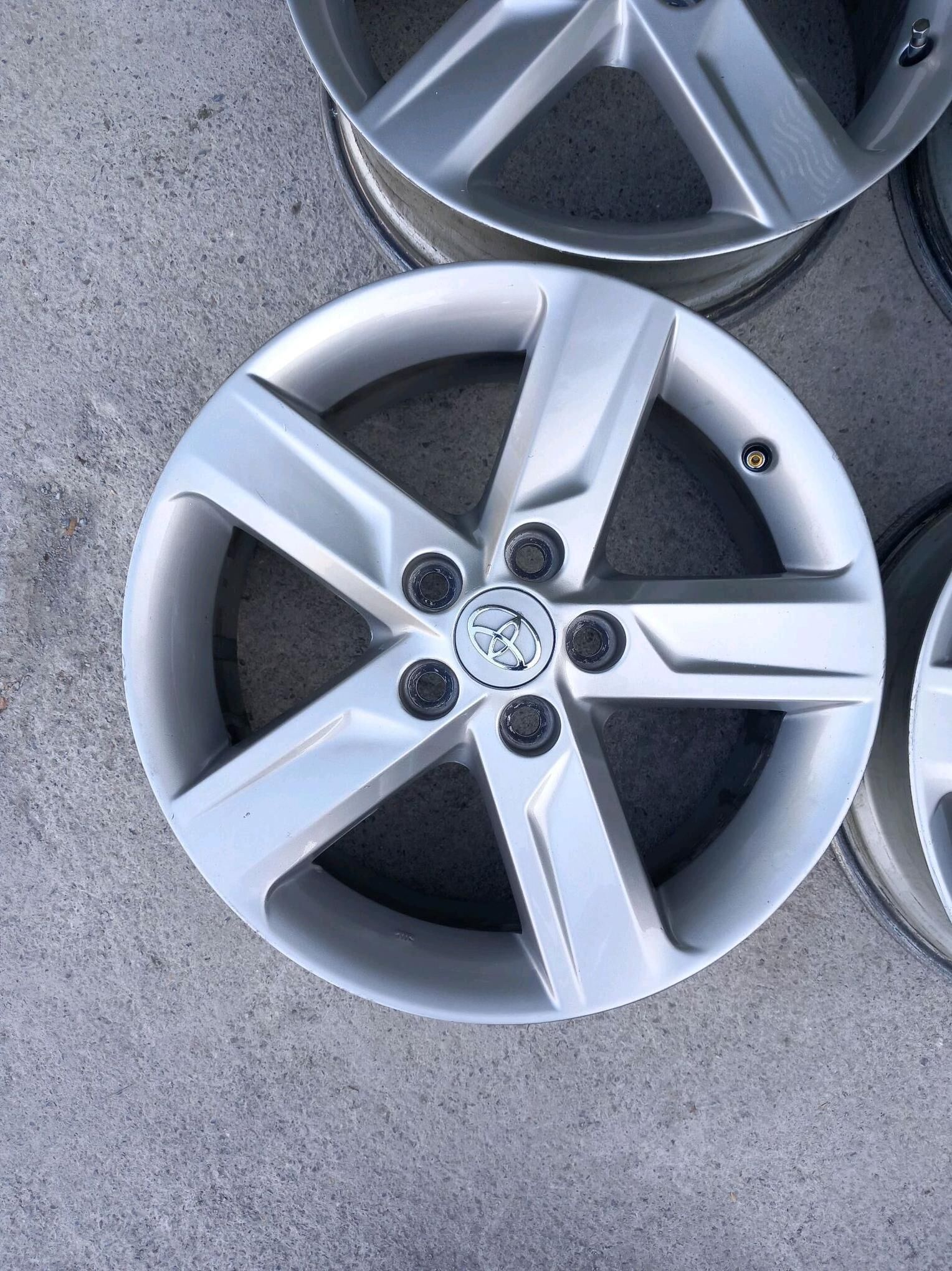 Palta Camry disga 17lik org 2 600 TMT - Хитровка - img 2