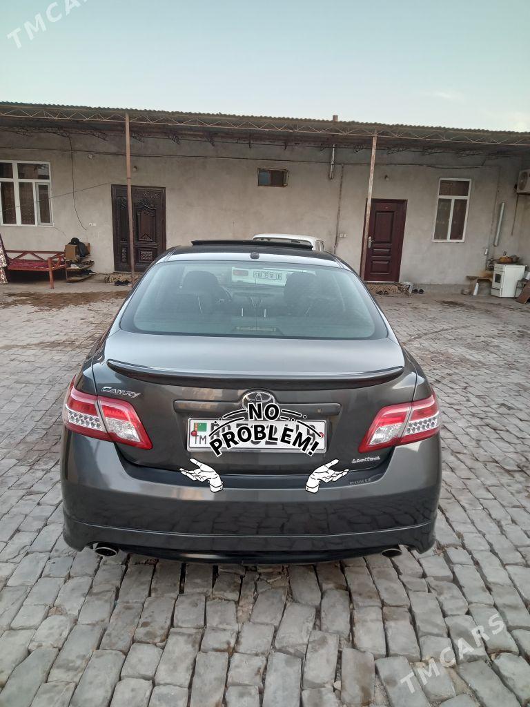 Toyota Camry 2011 - 230 000 TMT - Туркменабат - img 2