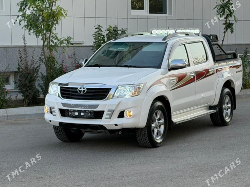 Toyota Hilux 2013 - 362 000 TMT - Ашхабад - img 7