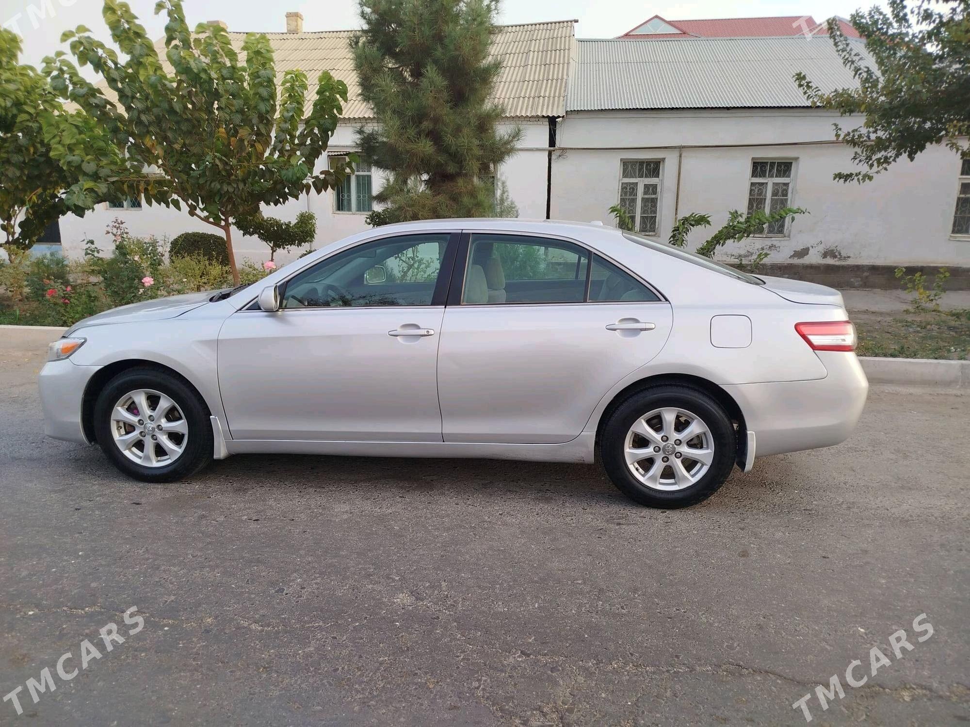 Toyota Camry 2010 - 180 000 TMT - Mary - img 2