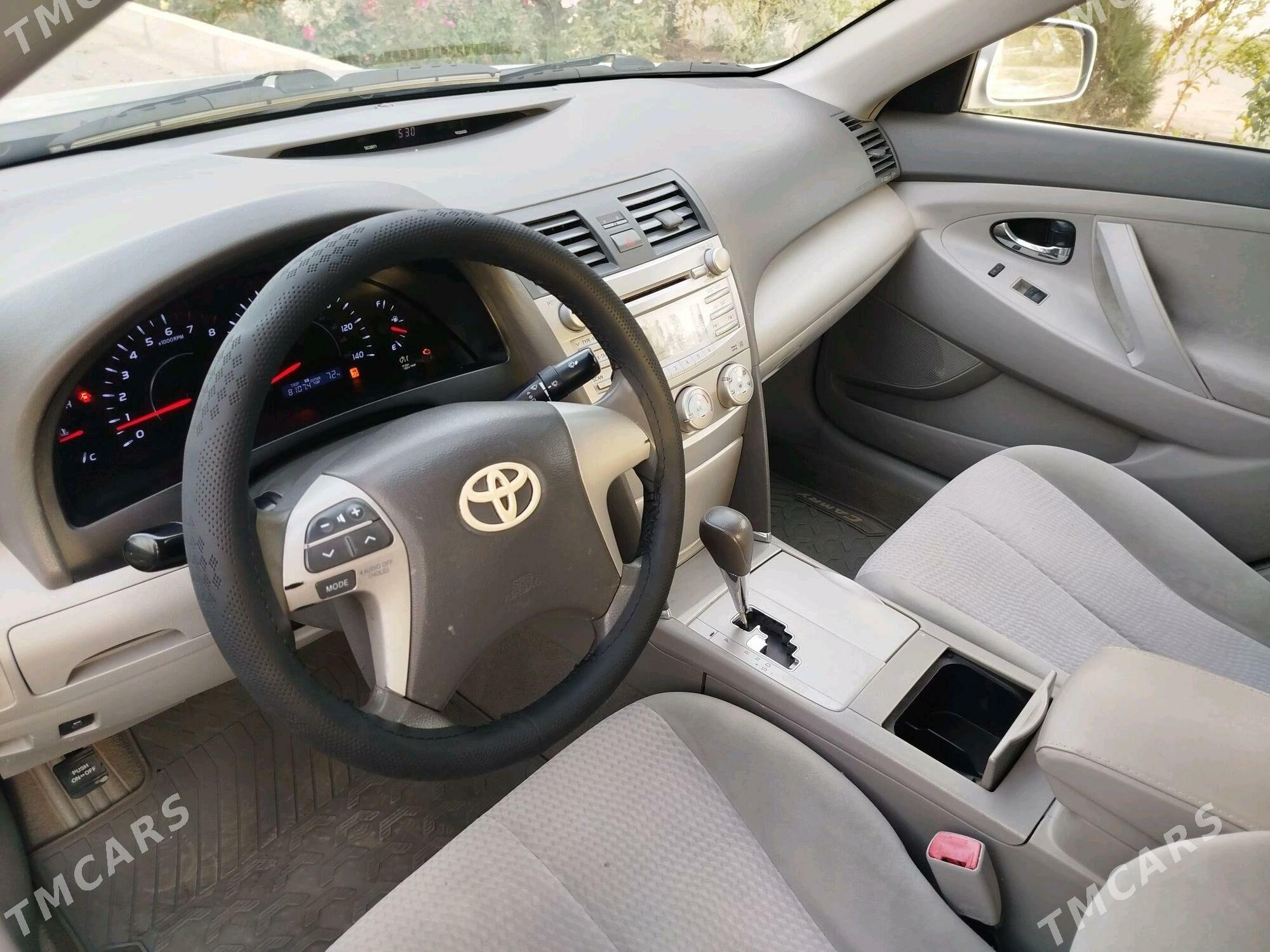 Toyota Camry 2010 - 180 000 TMT - Mary - img 5