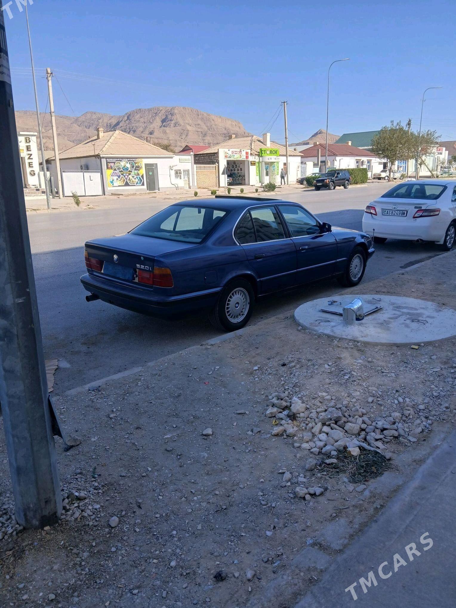 BMW 525 1991 - 50 000 TMT - Balkanabat - img 5