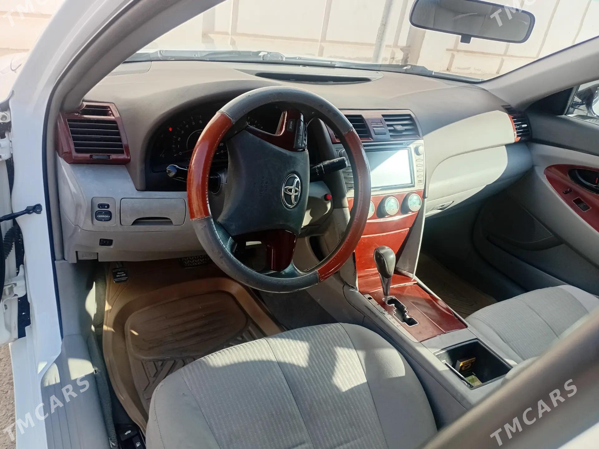 Toyota Camry 2010 - 180 000 TMT - Чарджоу - img 5