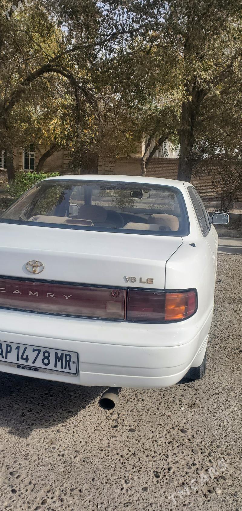 Toyota Camry 1993 - 90 000 TMT - Mary - img 3