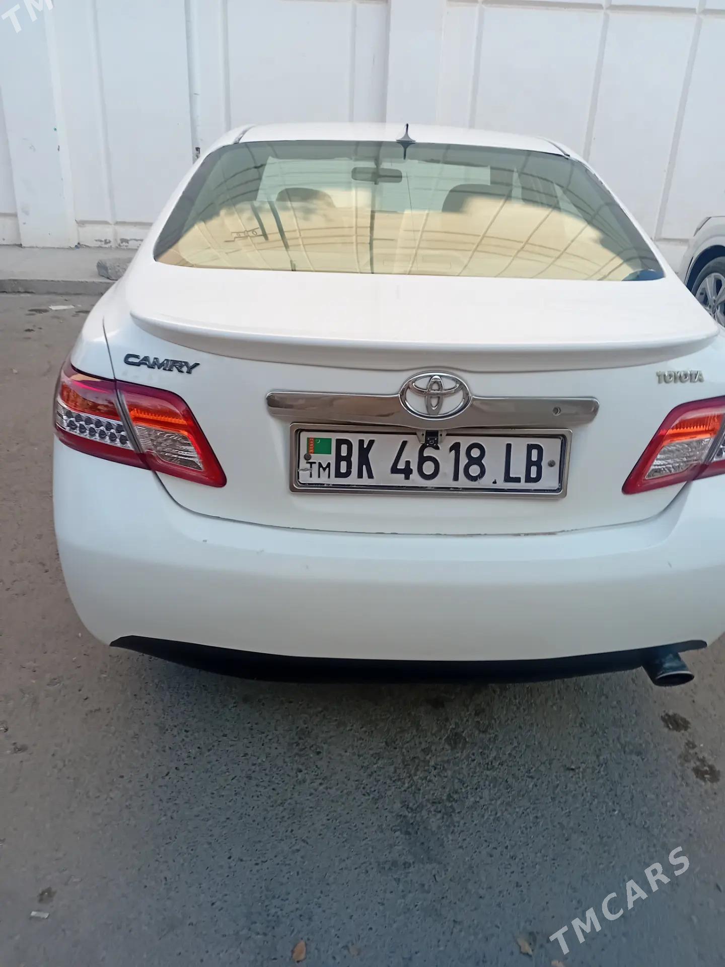 Toyota Camry 2010 - 180 000 TMT - Чарджоу - img 2