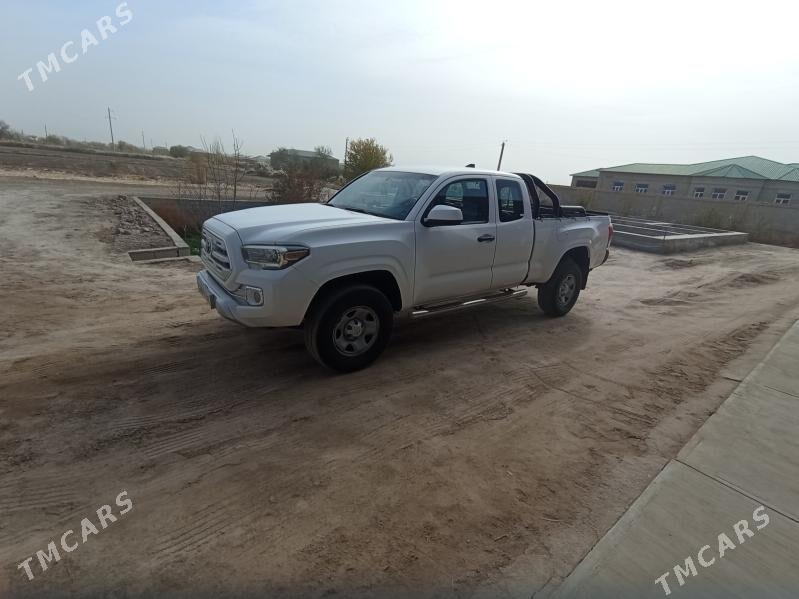 Toyota Tacoma 2018 - 300 000 TMT - Гороглы (Тагта) - img 8