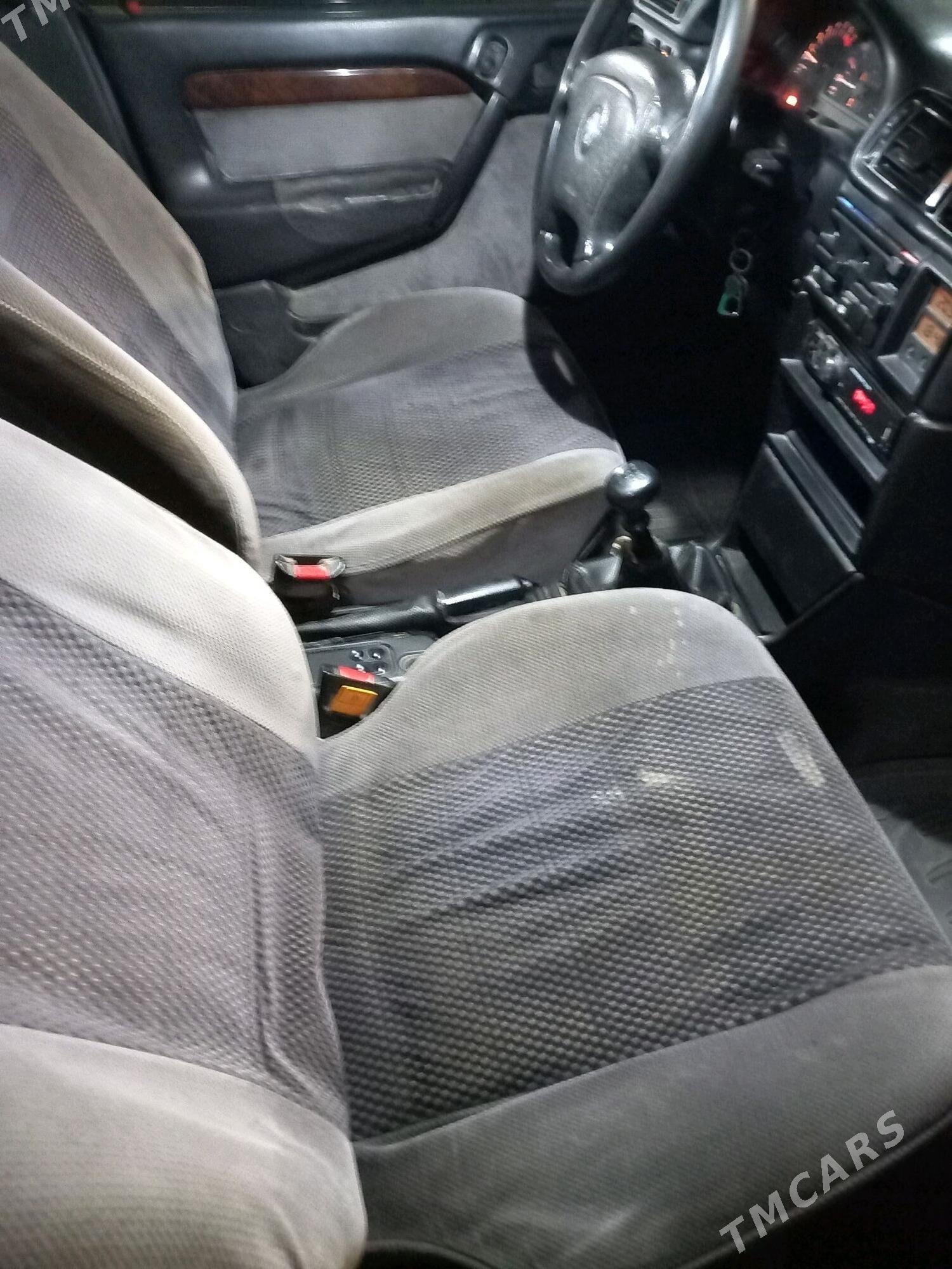 Opel Vectra 1994 - 50 000 TMT - Гурбансолтан Едже - img 3