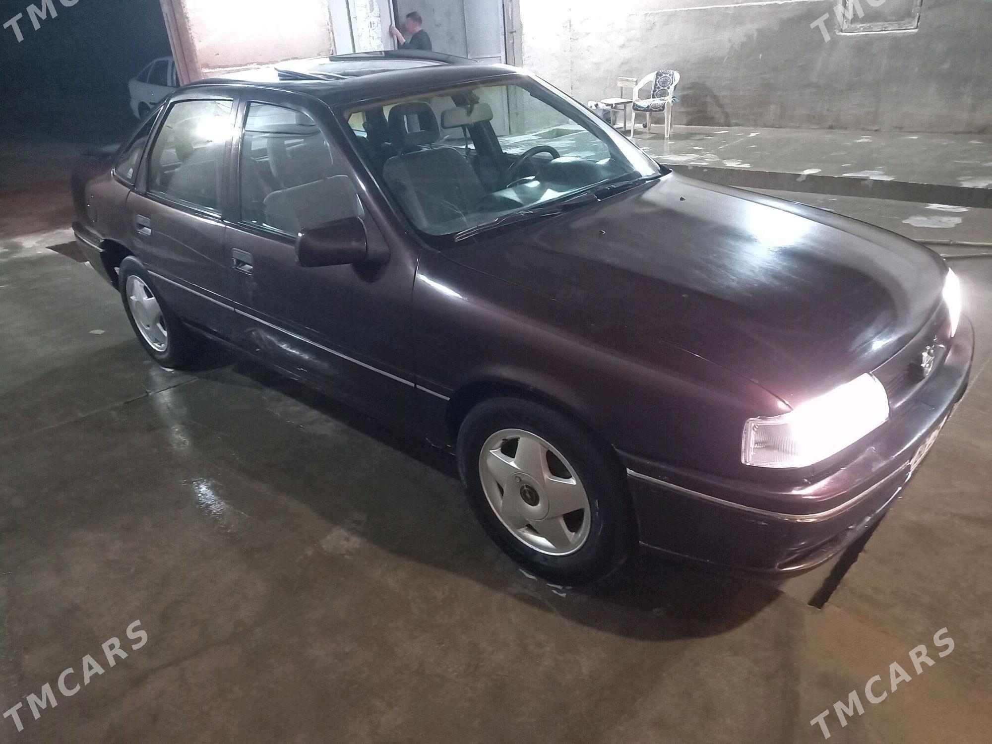 Opel Vectra 1994 - 50 000 TMT - Гурбансолтан Едже - img 2