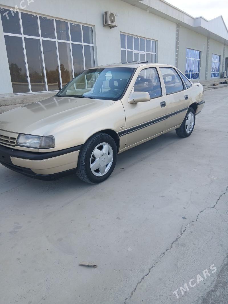 Opel Vectra 1991 - 32 000 TMT - Бахарден - img 2