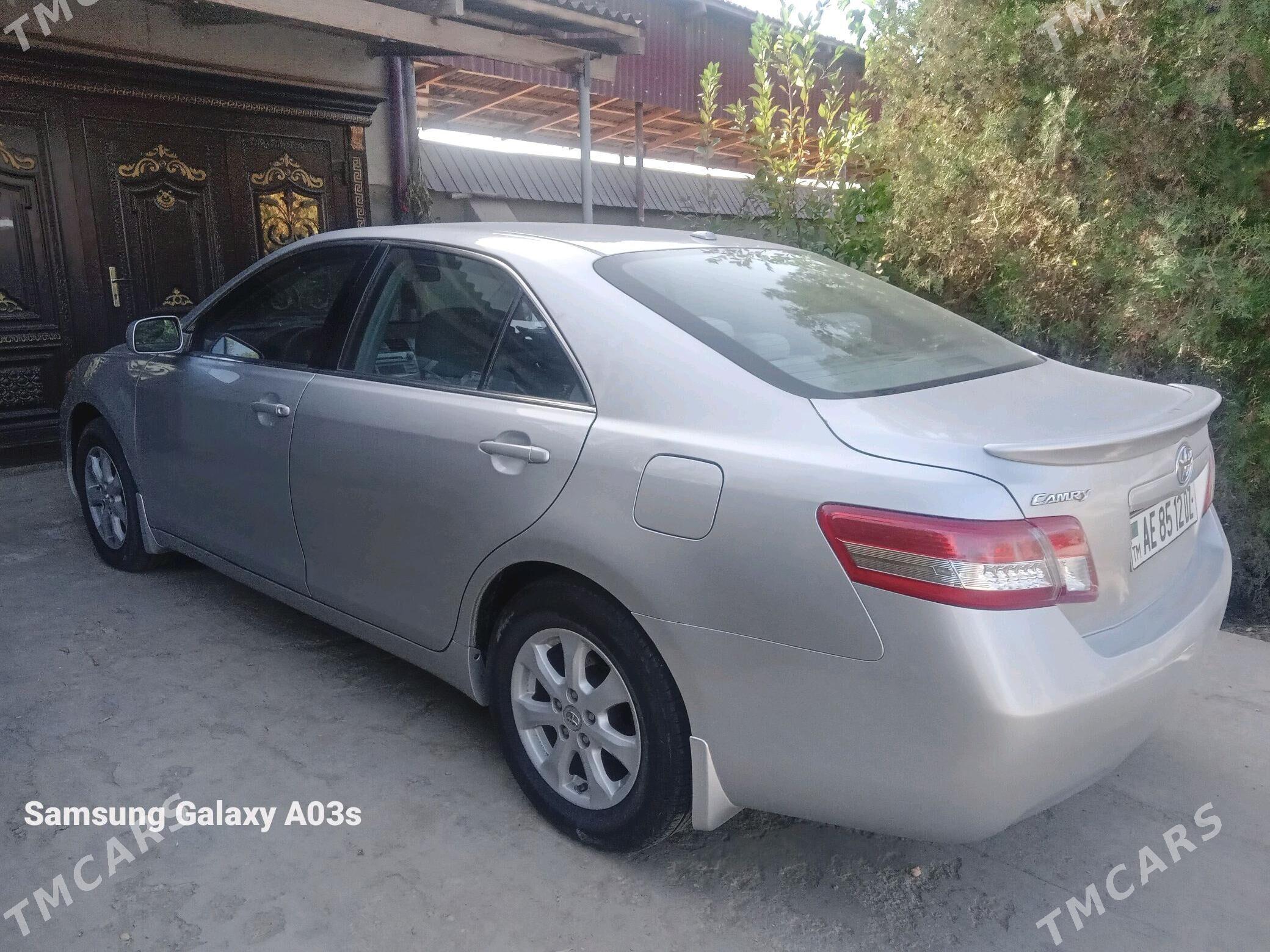 Toyota Camry 2011 - 210 000 TMT - Дашогуз - img 3