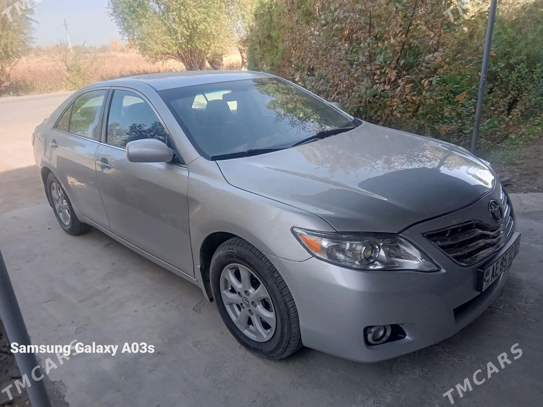 Toyota Camry 2011 - 210 000 TMT - Дашогуз - img 2