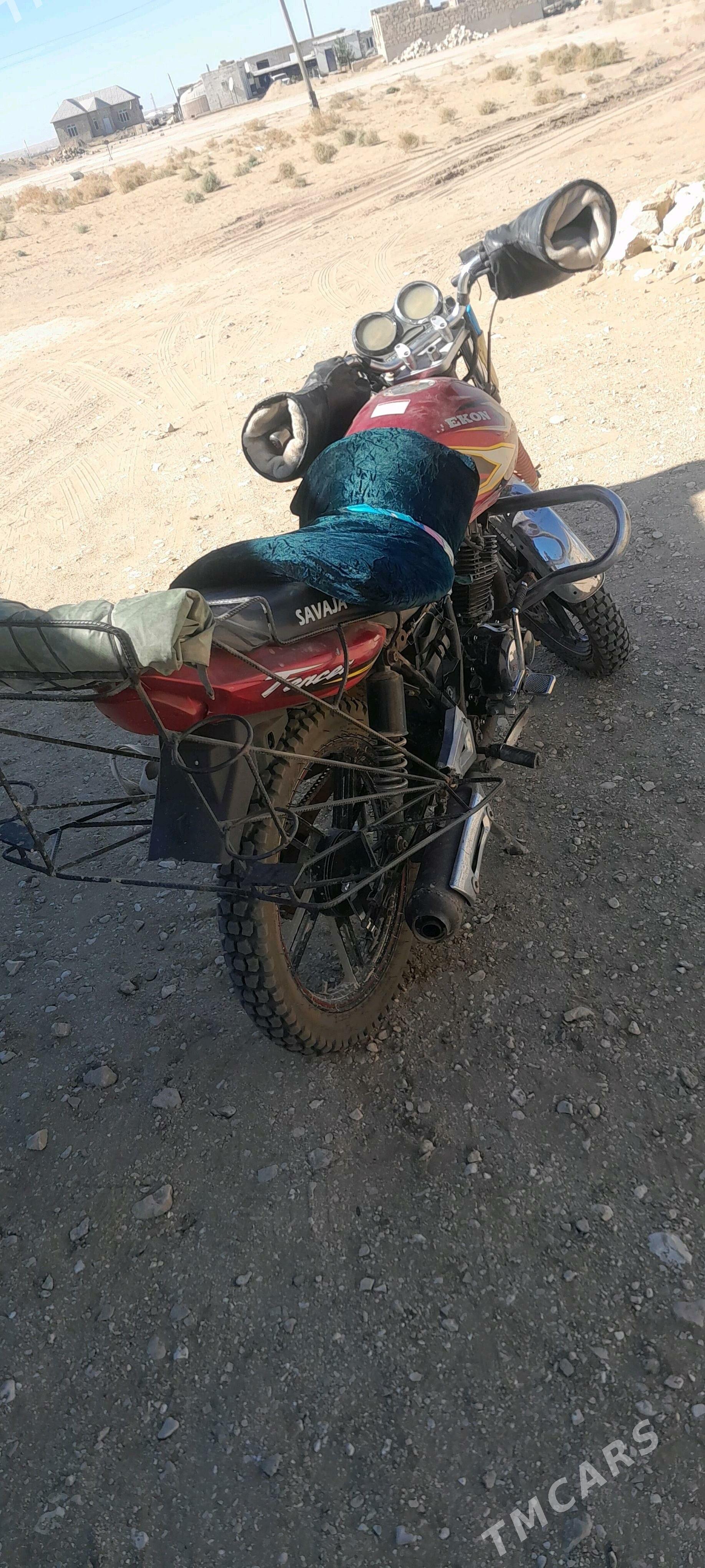 Fekon FK200-14G 2012 - 10 000 TMT - Джебел - img 1