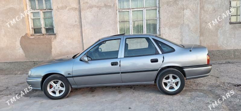 Opel Vectra 1994 - 50 000 TMT - Губадаг - img 3