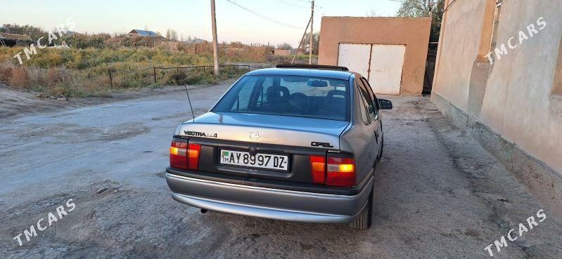 Opel Vectra 1994 - 50 000 TMT - Губадаг - img 2