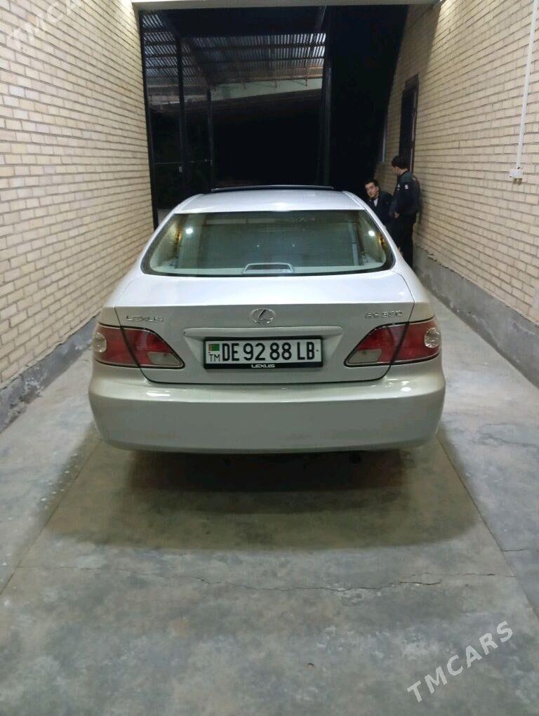 Lexus ES 330 2004 - 207 000 TMT - Dänew - img 2