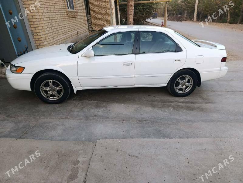 Toyota Camry 1999 - 120 000 TMT - Saýat - img 6