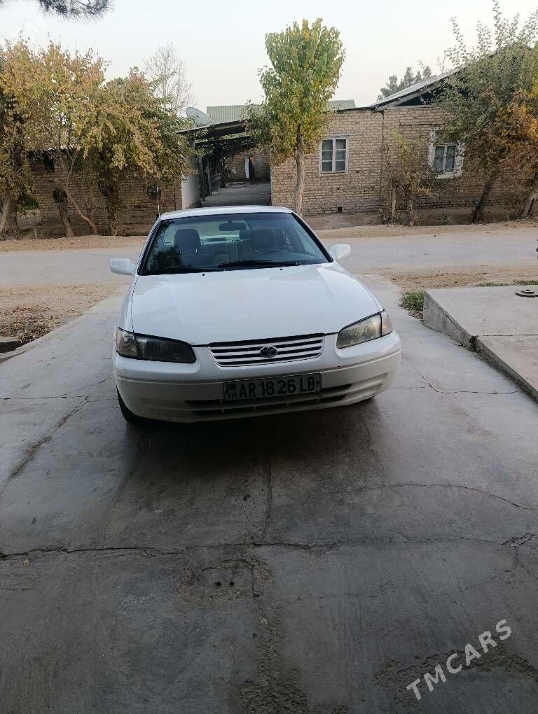 Toyota Camry 1999 - 120 000 TMT - Saýat - img 3