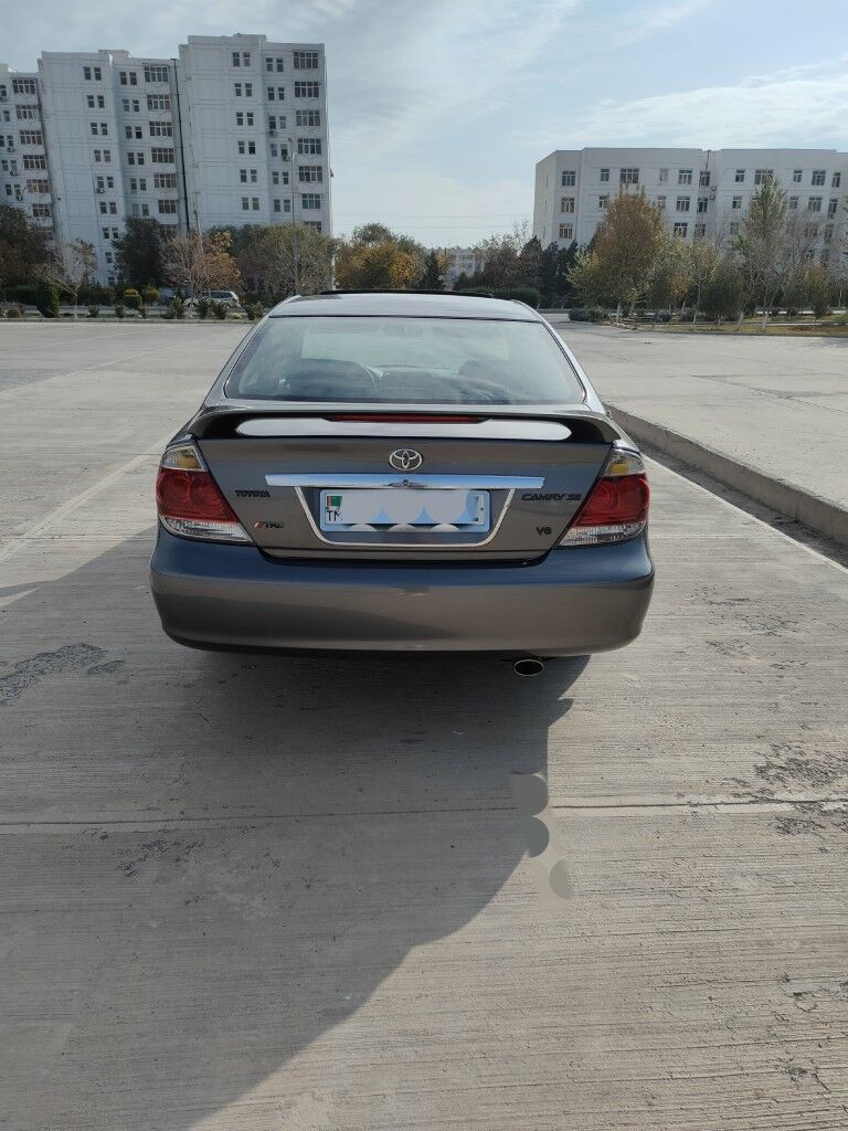 Toyota Camry 2005 - 250 000 TMT - Дашогуз - img 8