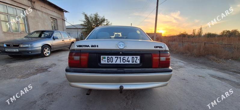 Opel Vectra 1993 - 55 000 TMT - Губадаг - img 4