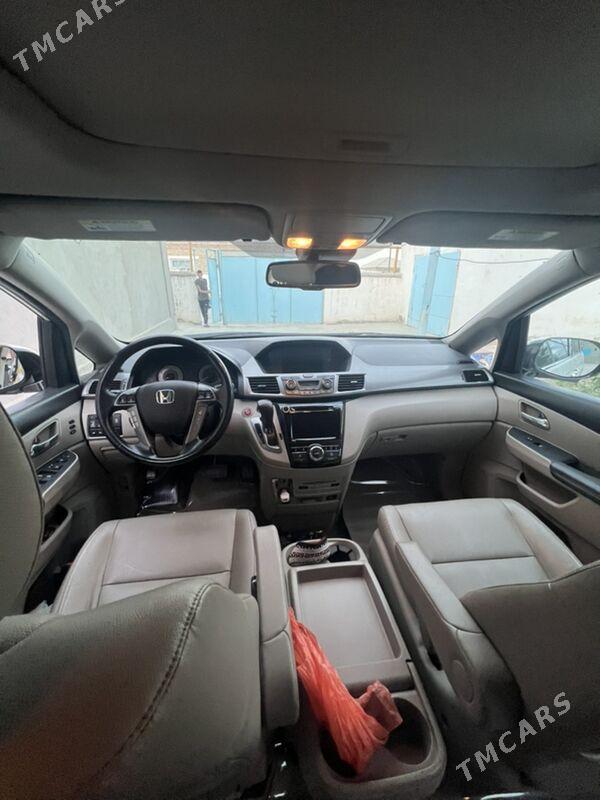 Honda Odyssey 2017 - 296 000 TMT - Bäherden - img 7