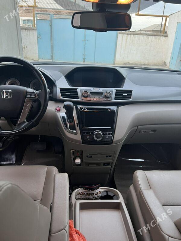 Honda Odyssey 2017 - 296 000 TMT - Bäherden - img 6