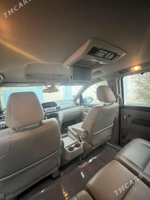 Honda Odyssey 2017 - 296 000 TMT - Bäherden - img 9