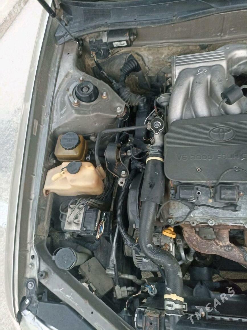 Toyota Avalon 1998 - 140 000 TMT - Мары - img 10