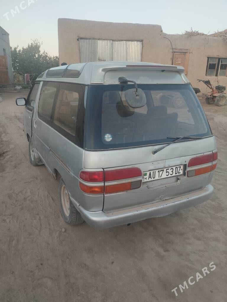 Toyota Lite ace 1993 - 30 000 TMT - Gurbansoltan Eje - img 4