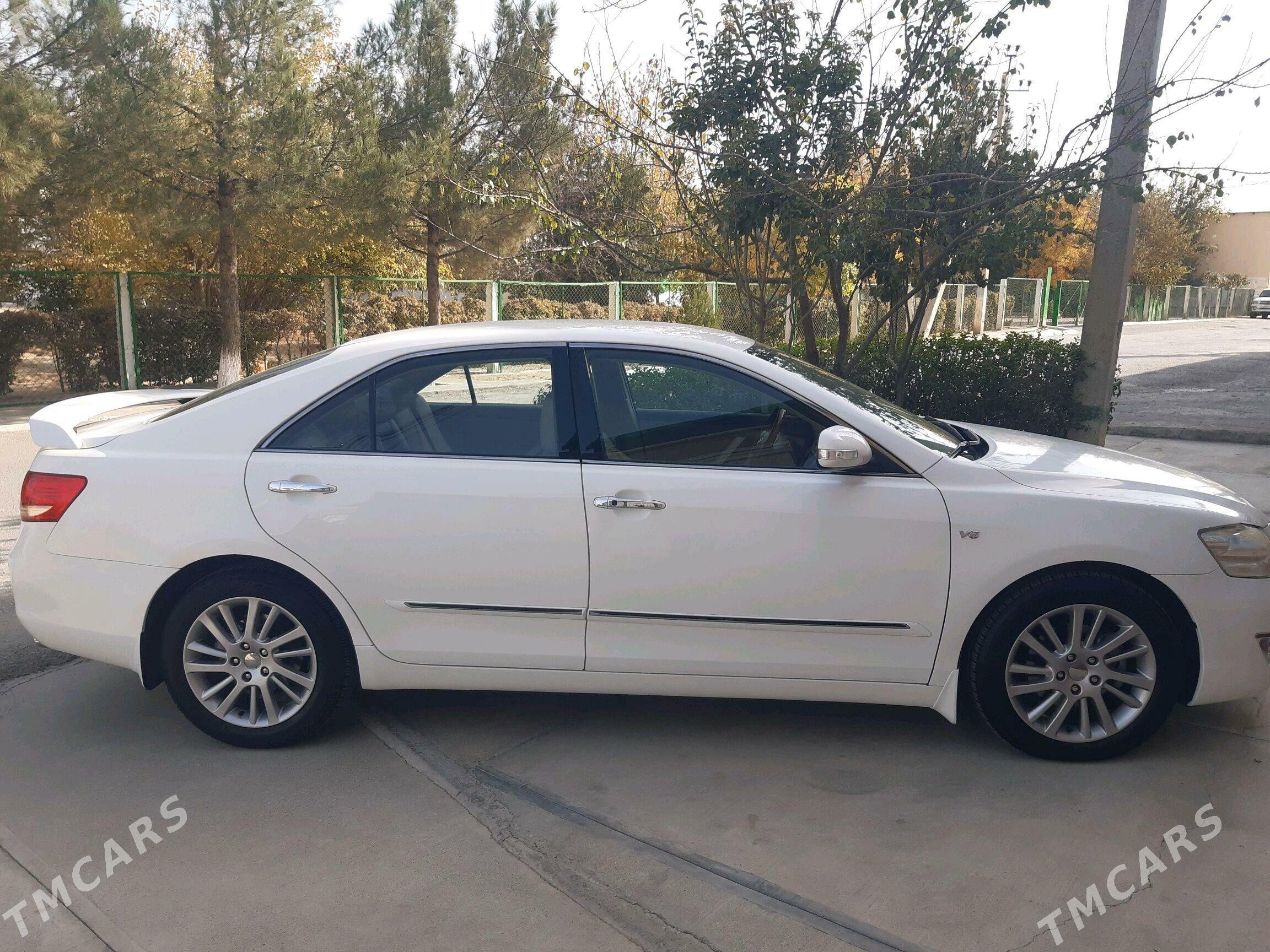 Toyota Aurion 2008 - 240 000 TMT - Bedew - img 8