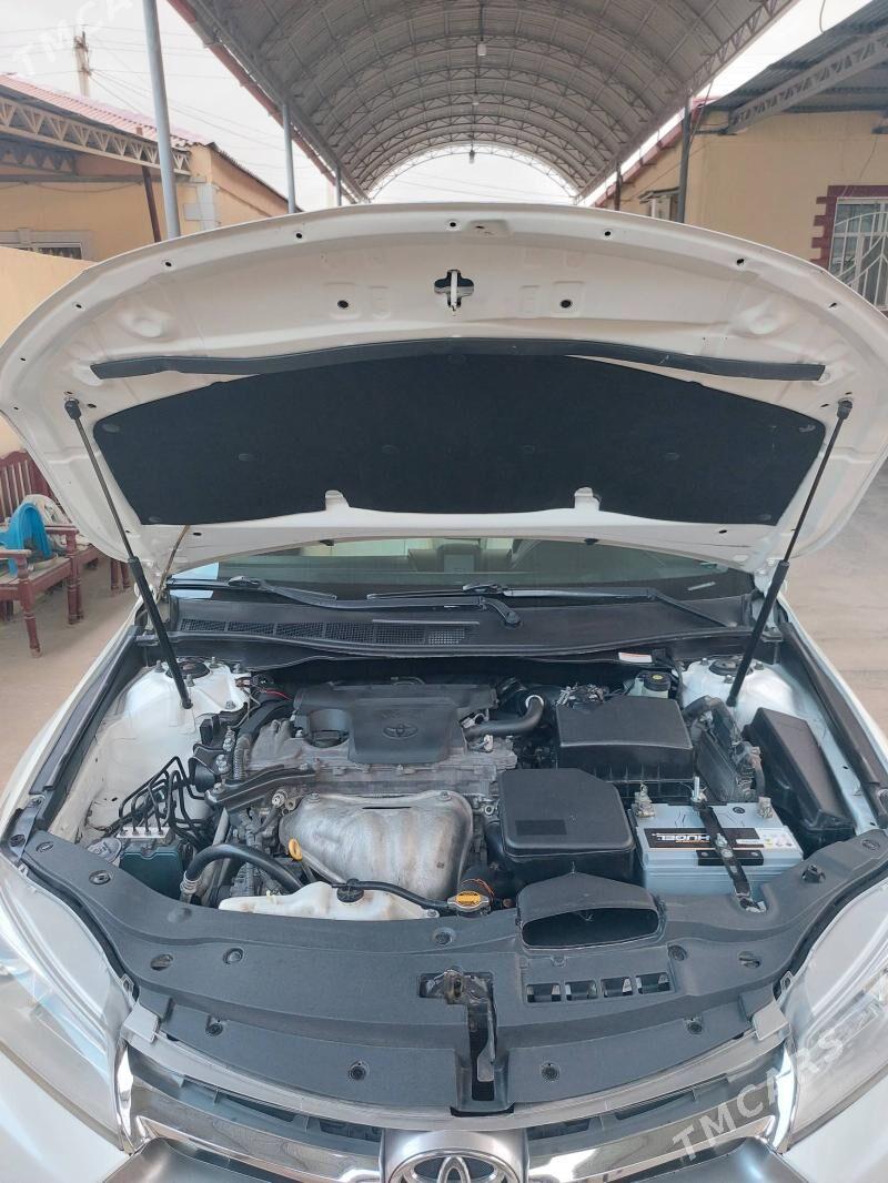 Toyota Camry 2017 - 220 000 TMT - Büzmeýin - img 6