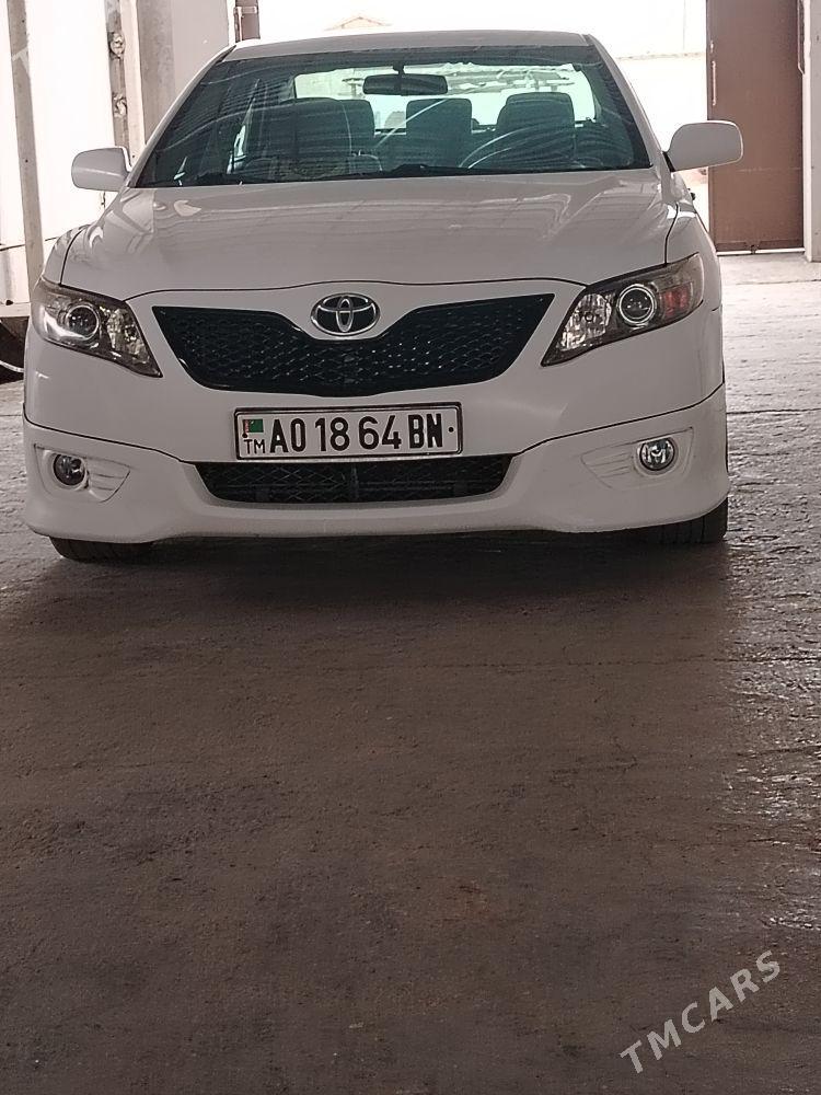 Toyota Camry 2009 - 230 000 TMT - Гумдаг - img 3
