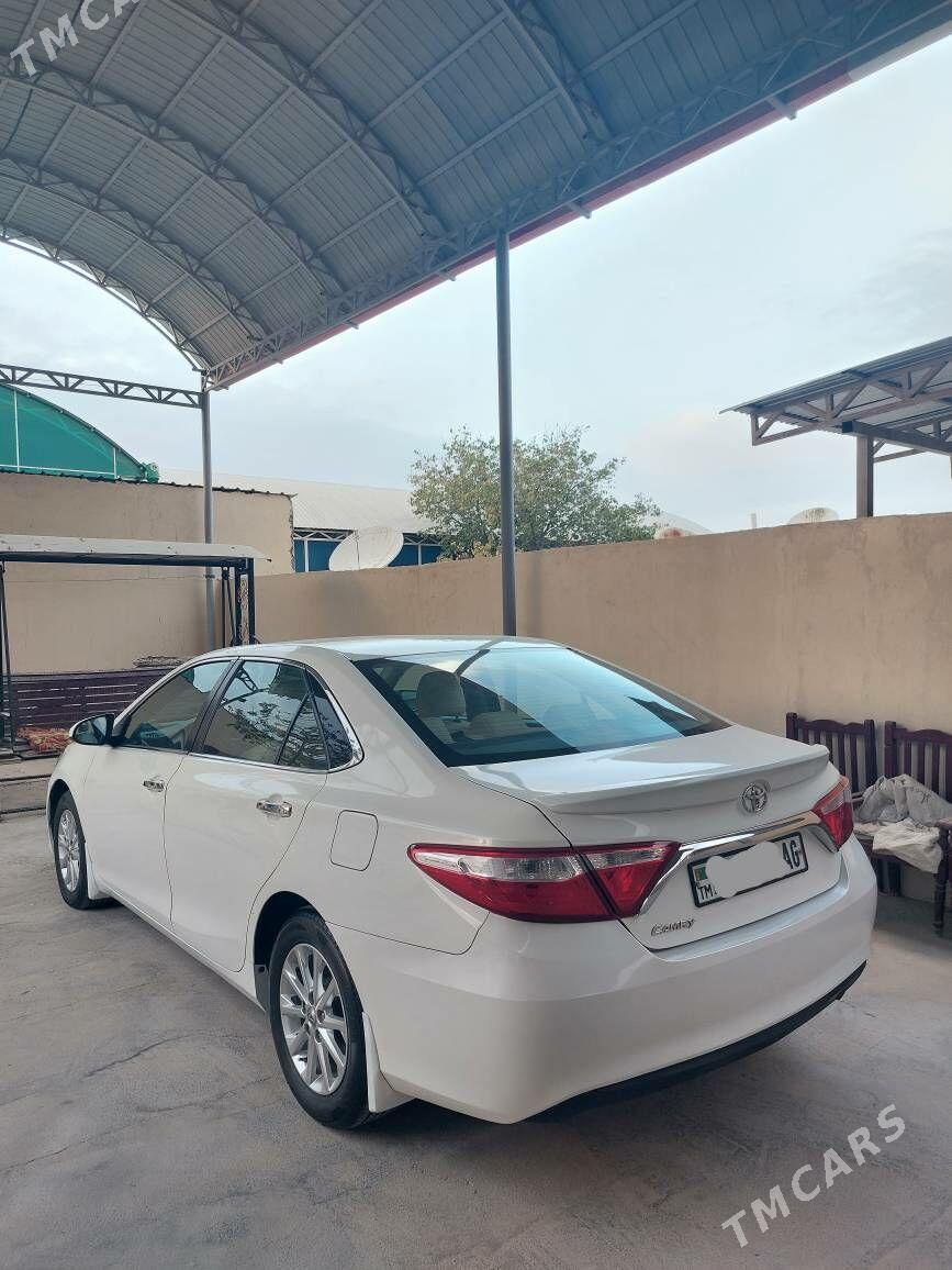 Toyota Camry 2017 - 220 000 TMT - Büzmeýin - img 2