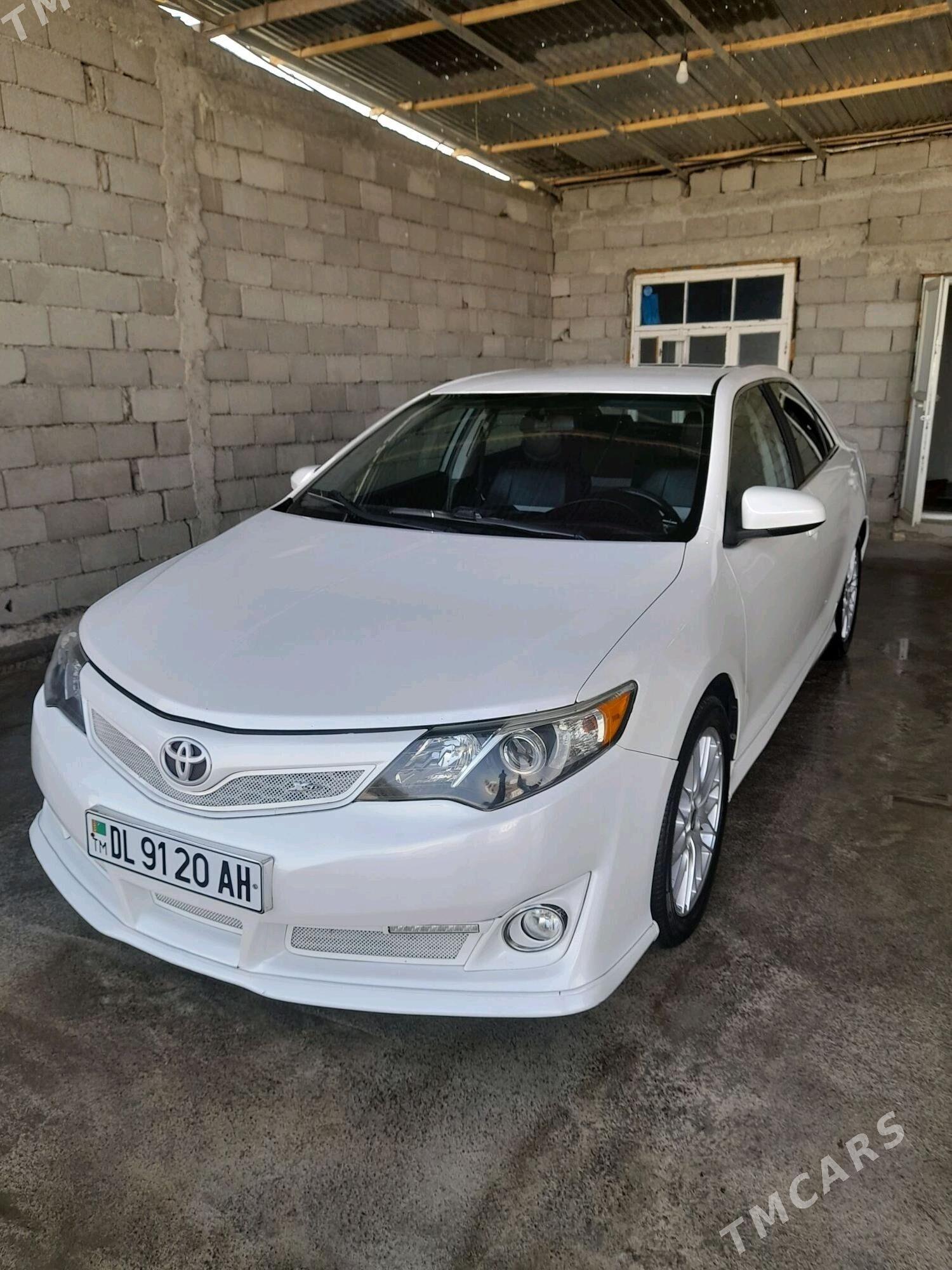 Toyota Camry 2014 - 230 000 TMT - Gökdepe - img 5