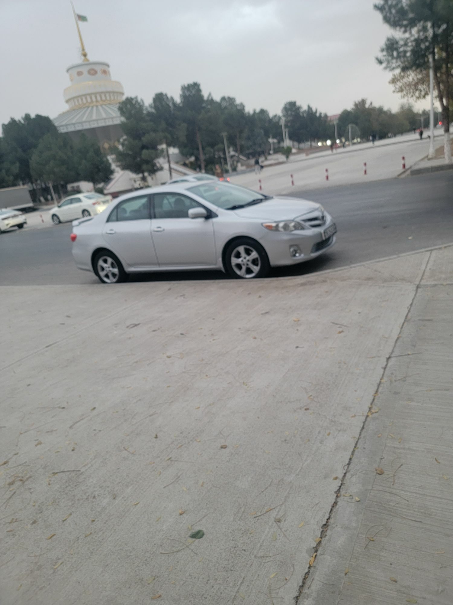 Toyota Corolla 2011 - 185 000 TMT - Ашхабад - img 9