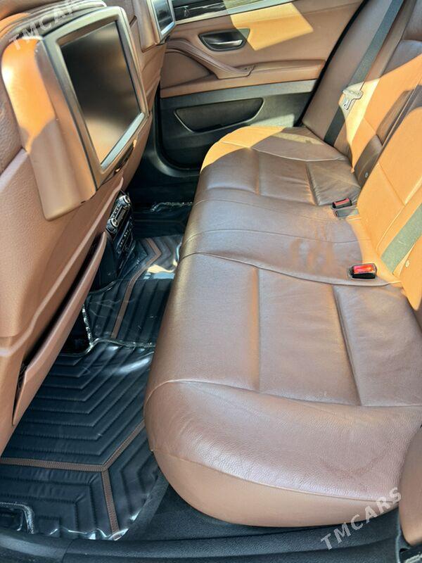 BMW F10 2011 - 330 000 TMT - Балканабат - img 3