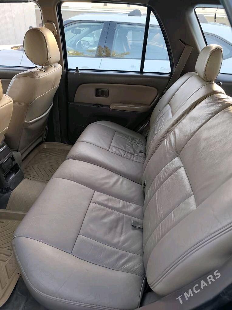 Toyota 4Runner 2000 - 150 000 TMT - Мары - img 3