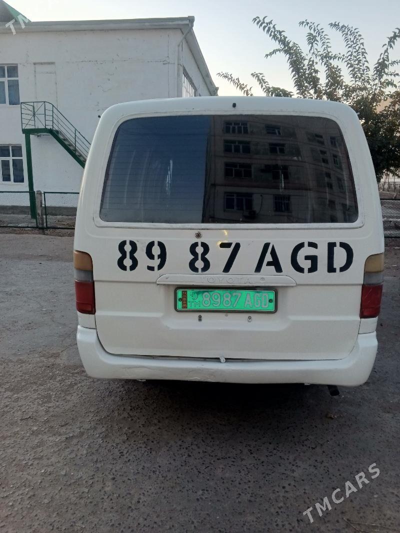 Toyota Hiace 2000 - 100 000 TMT - Daşoguz - img 6